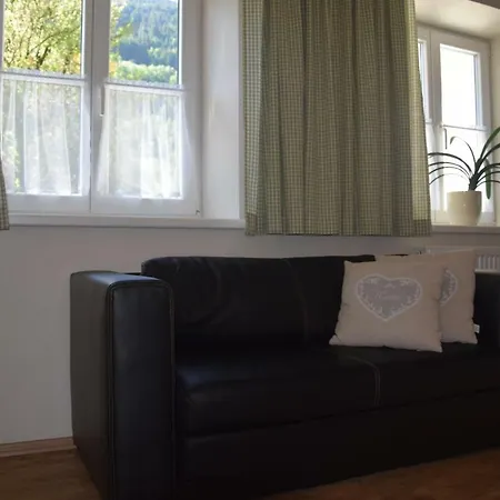 Dorfappartement Weishaupl *
