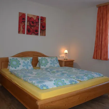 Dorfappartement Weishaupl *